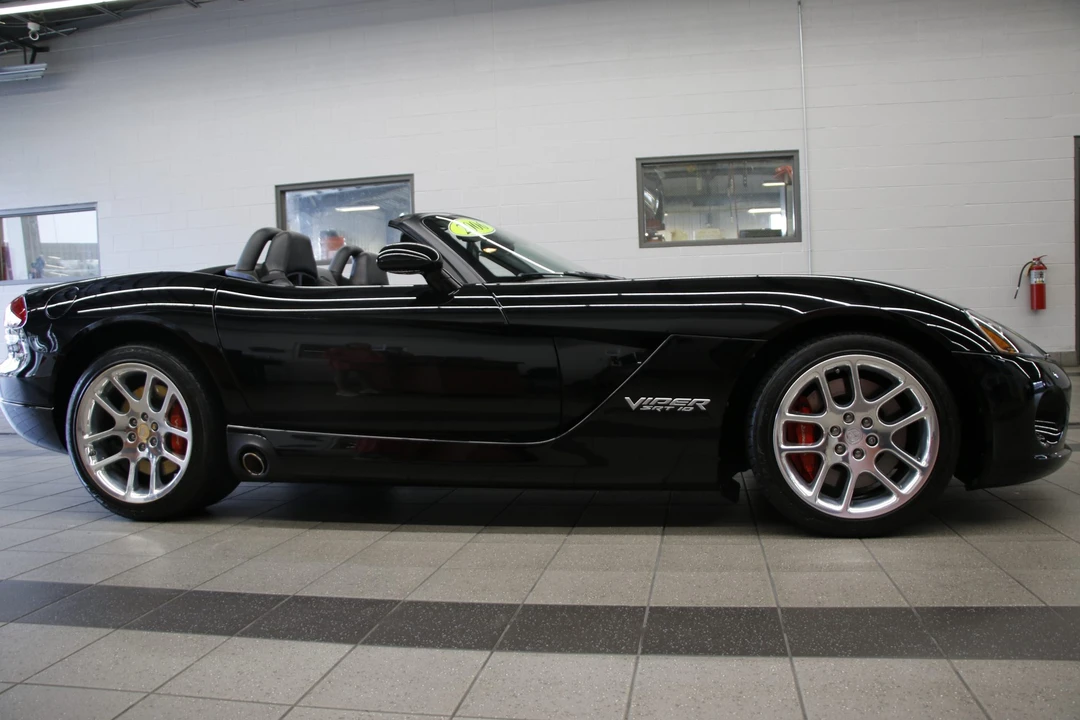 2006 Dodge Viper 3rd Gen - Image 14 of 31