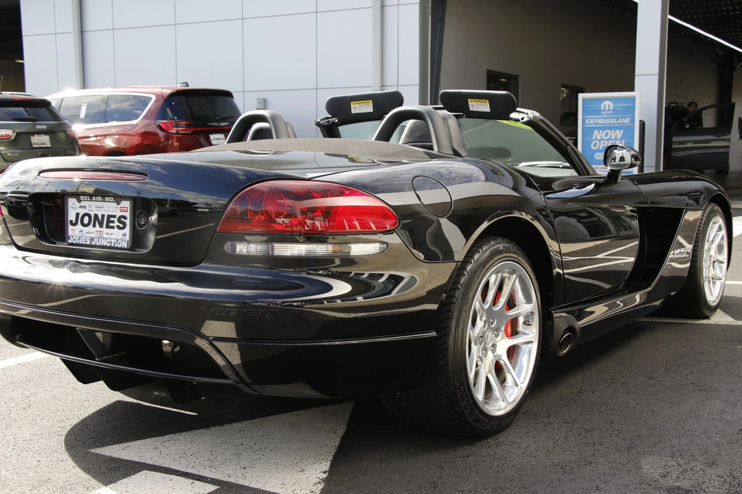 2006 Dodge Viper 3rd Gen - Image 11 of 31