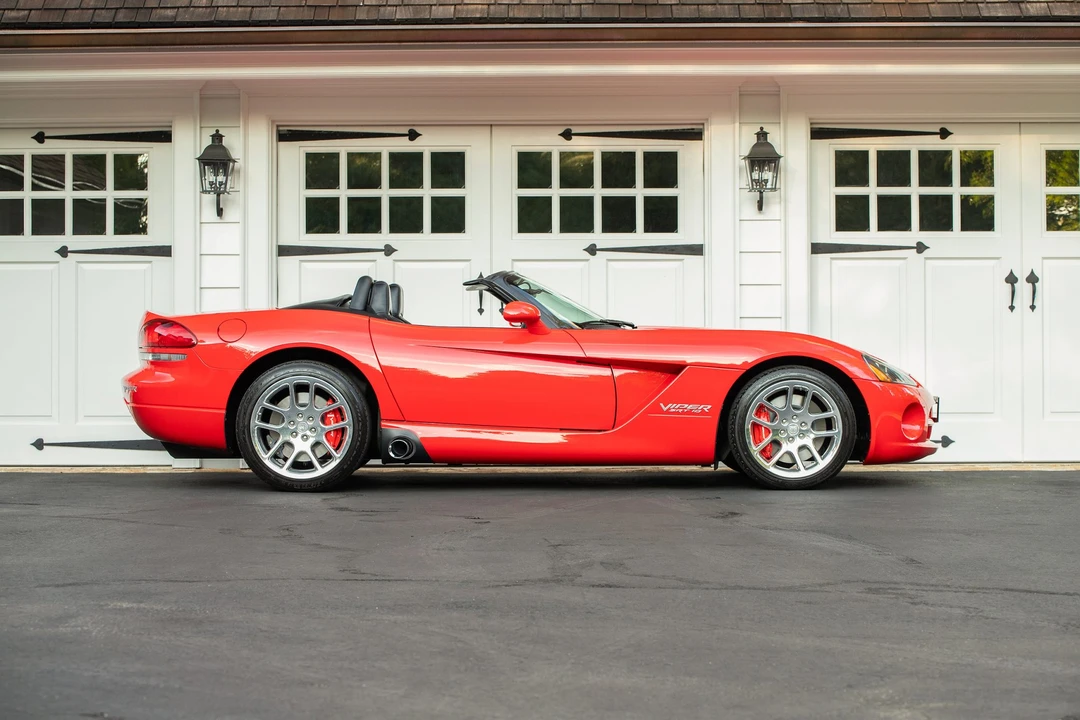 2006 Dodge Viper 3rd Gen - Image 9 of 31