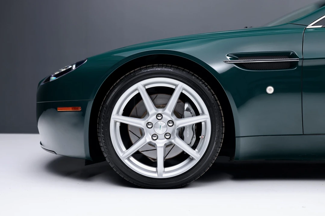 2007 Aston Martin V8 Vantage (2006-2017) - Image 31 of 31
