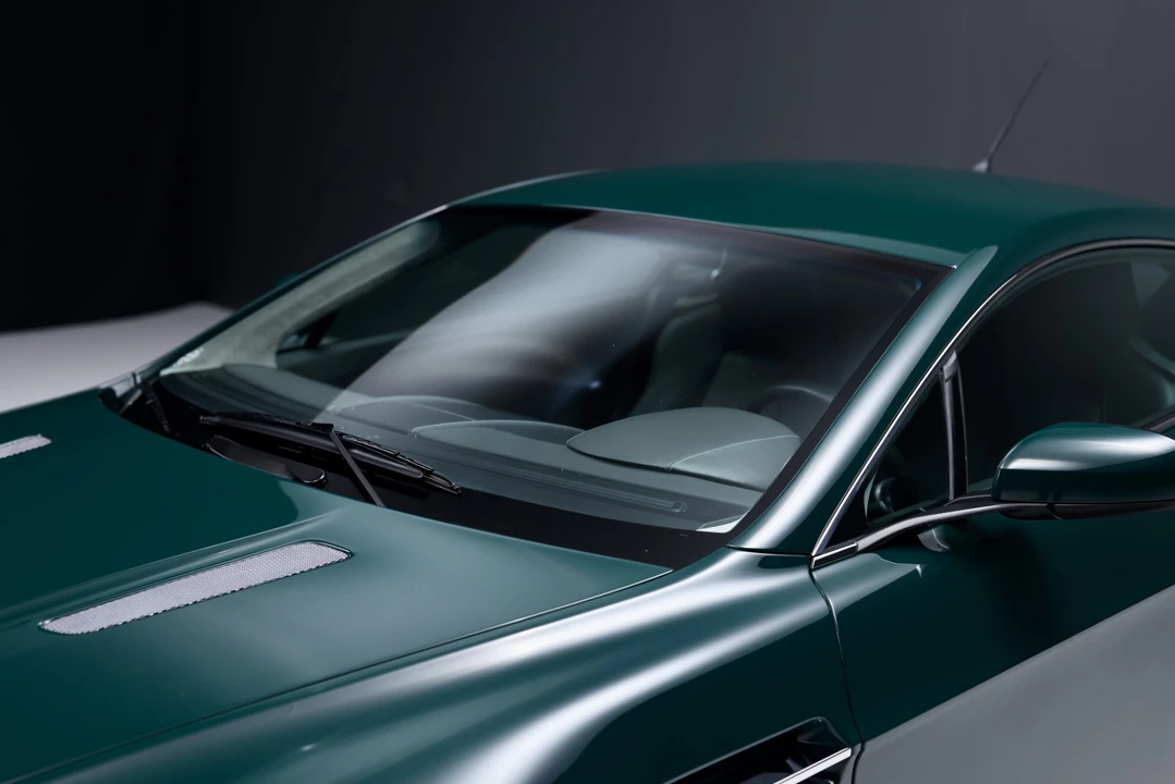 2007 Aston Martin V8 Vantage (2006-2017) - Image 29 of 31