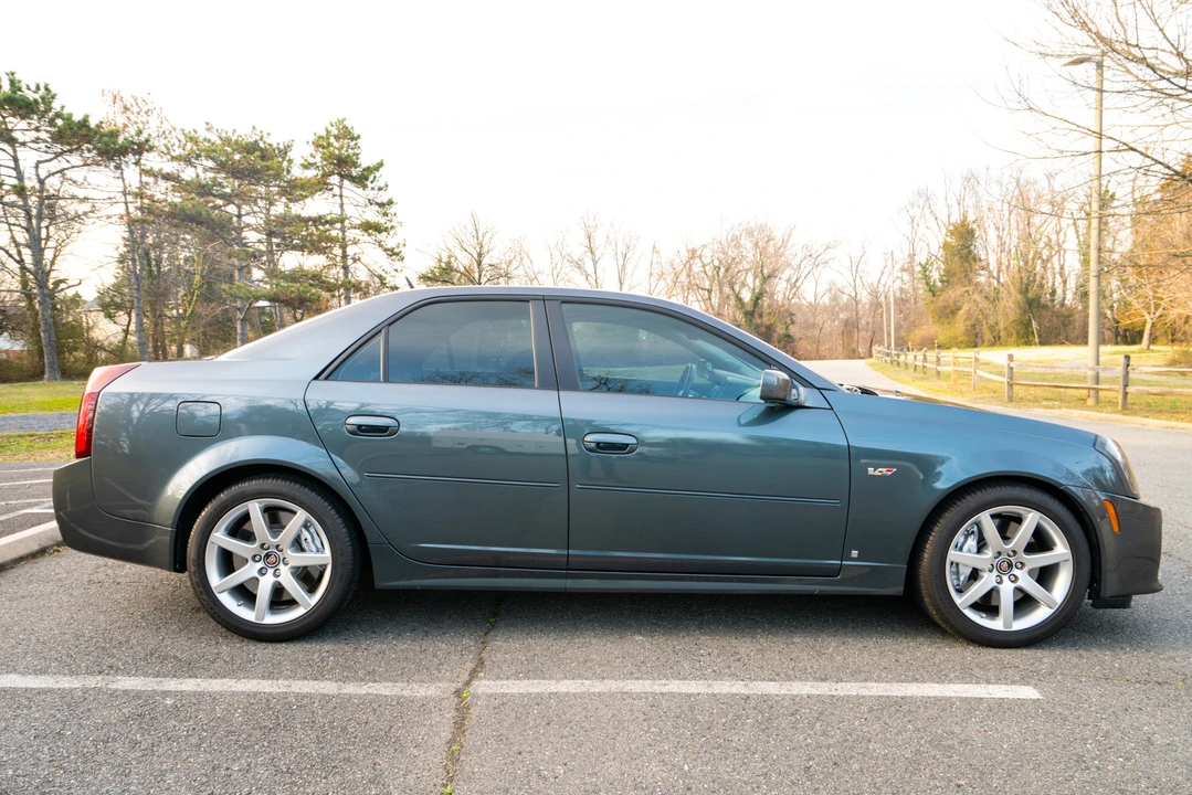 2007 Cadillac CTS-V 1st Gen - Image 10 of 31