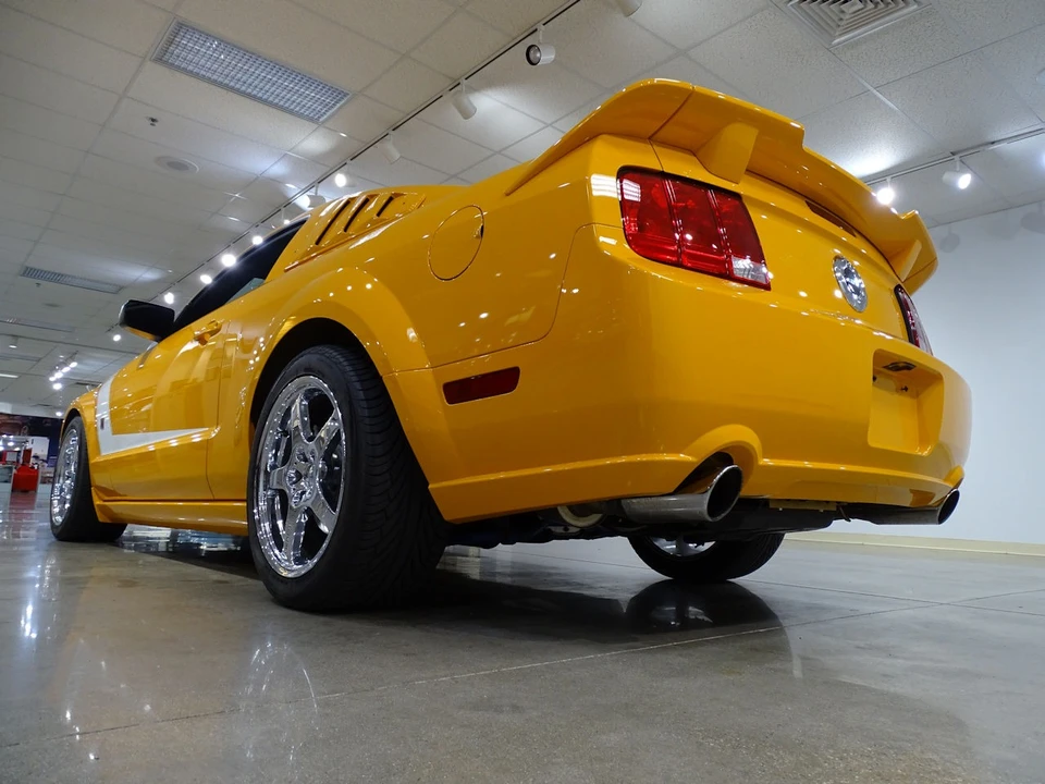2007 Ford S197 Mustang - Image 11 of 31