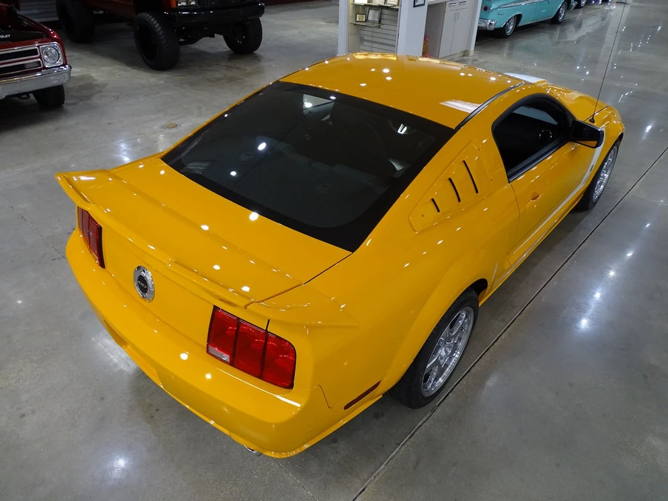2007 Ford S197 Mustang - Image 16 of 31