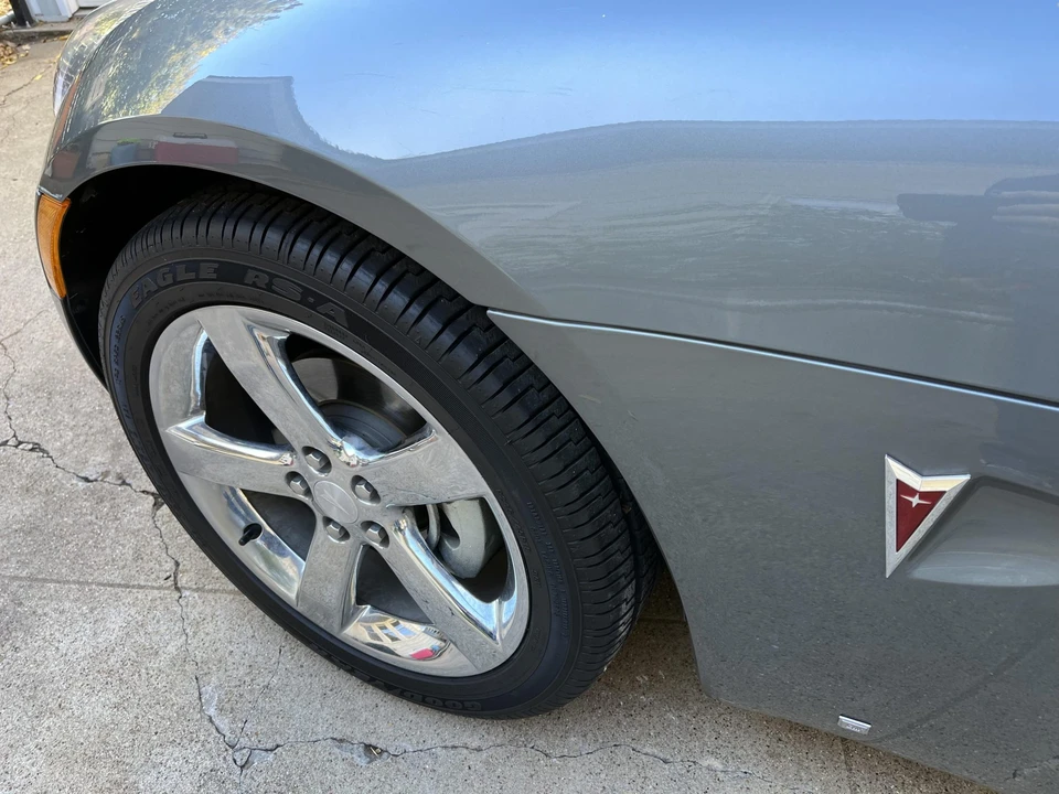2007 Pontiac Solstice - Image 28 of 31