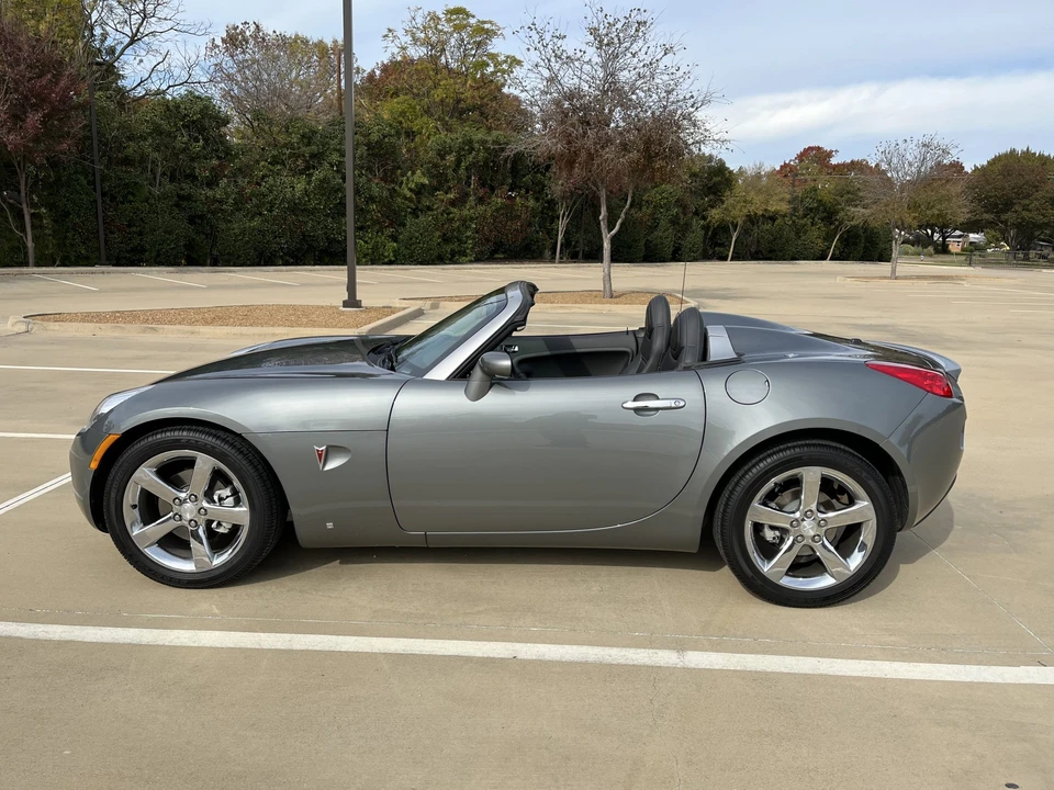 2007 Pontiac Solstice - Image 4 of 31