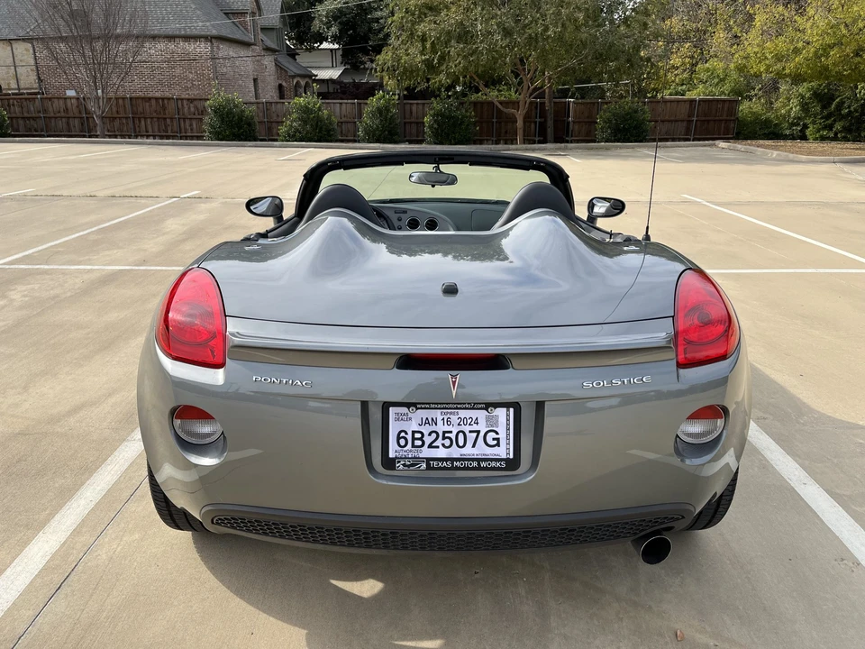 2007 Pontiac Solstice - Image 7 of 31