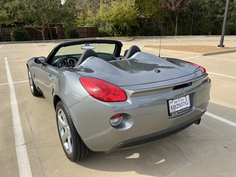 2007 Pontiac Solstice - Image 6 of 31