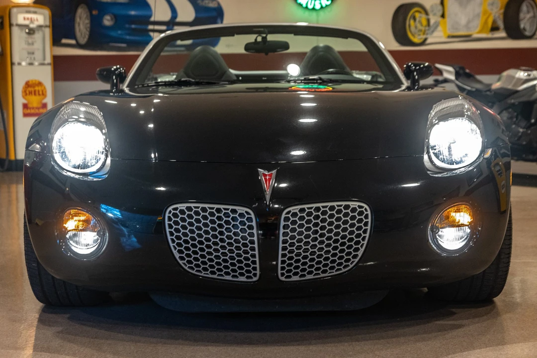 2007 Pontiac Solstice - Image 17 of 31