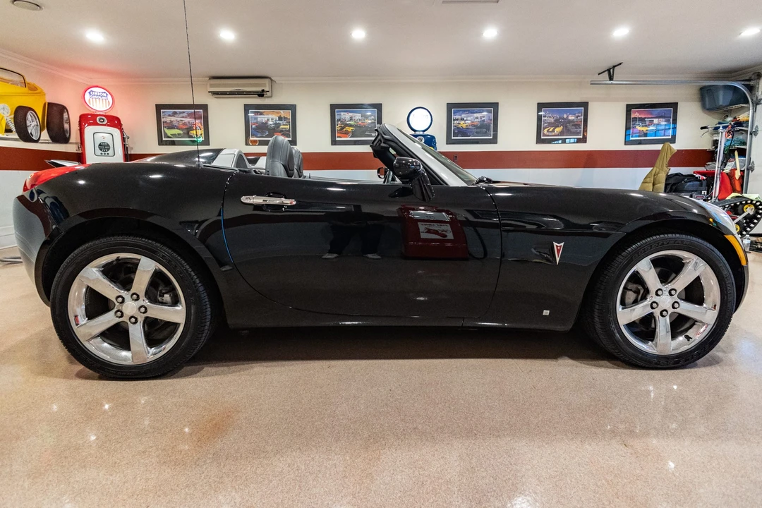 2007 Pontiac Solstice - Image 12 of 31
