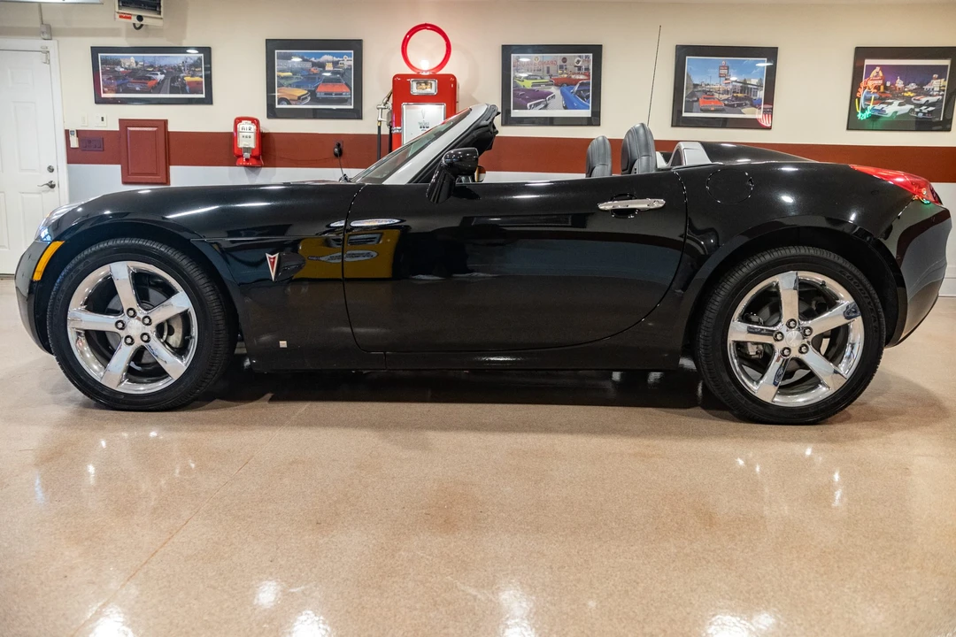 2007 Pontiac Solstice - Image 4 of 31