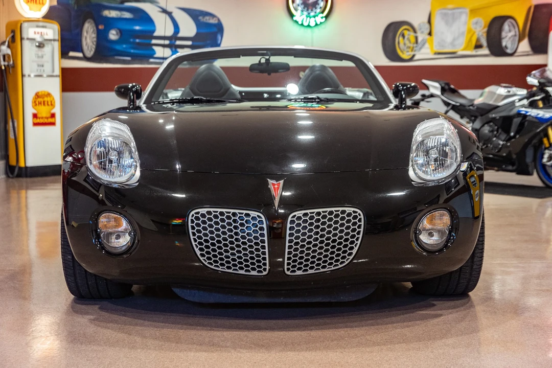 2007 Pontiac Solstice - Image 14 of 31