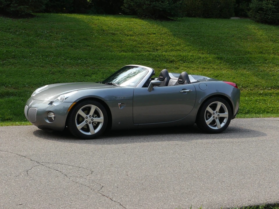 2007 Pontiac Solstice - Image 8 of 31