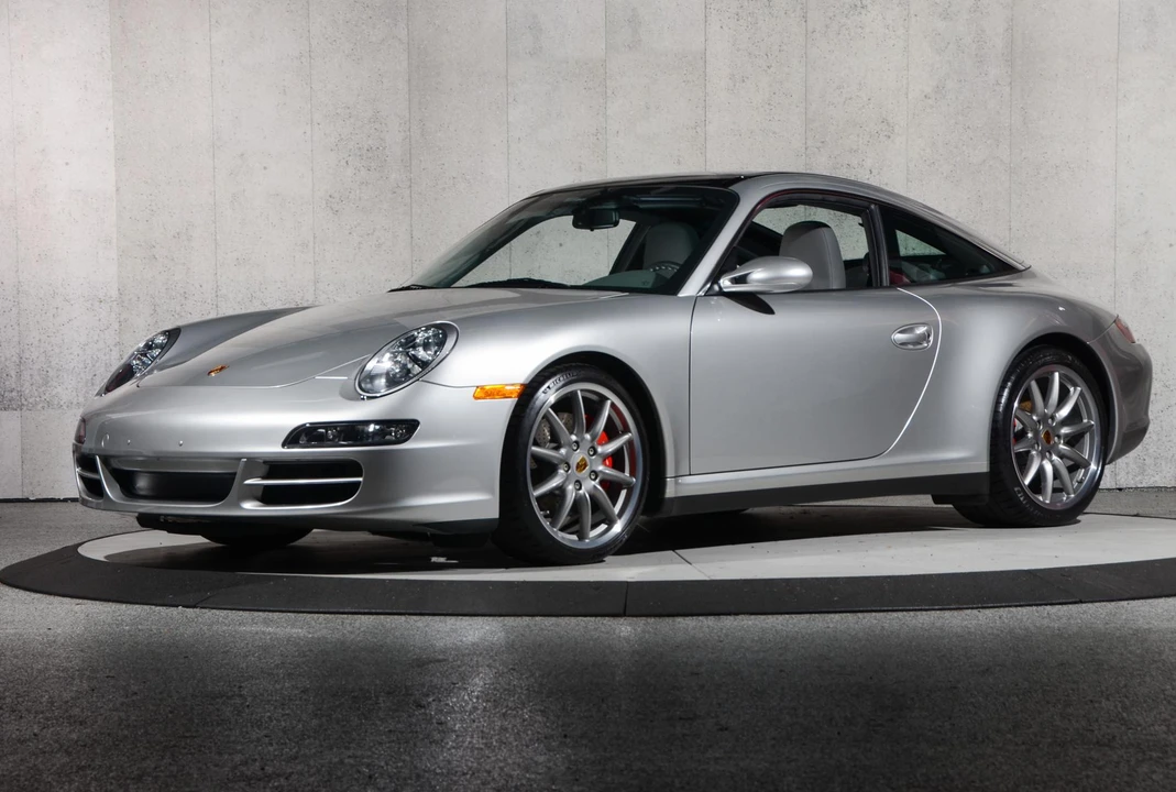 2007 Porsche 997 Carrera S - Image 2 of 31