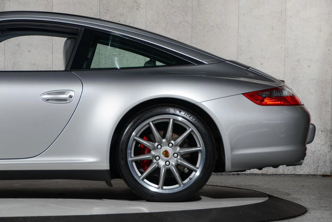 2007 Porsche 997 Carrera S - Image 13 of 31