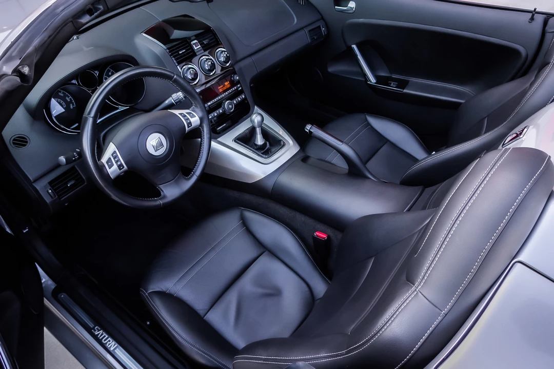 2007 Saturn Sky - Image 25 of 31