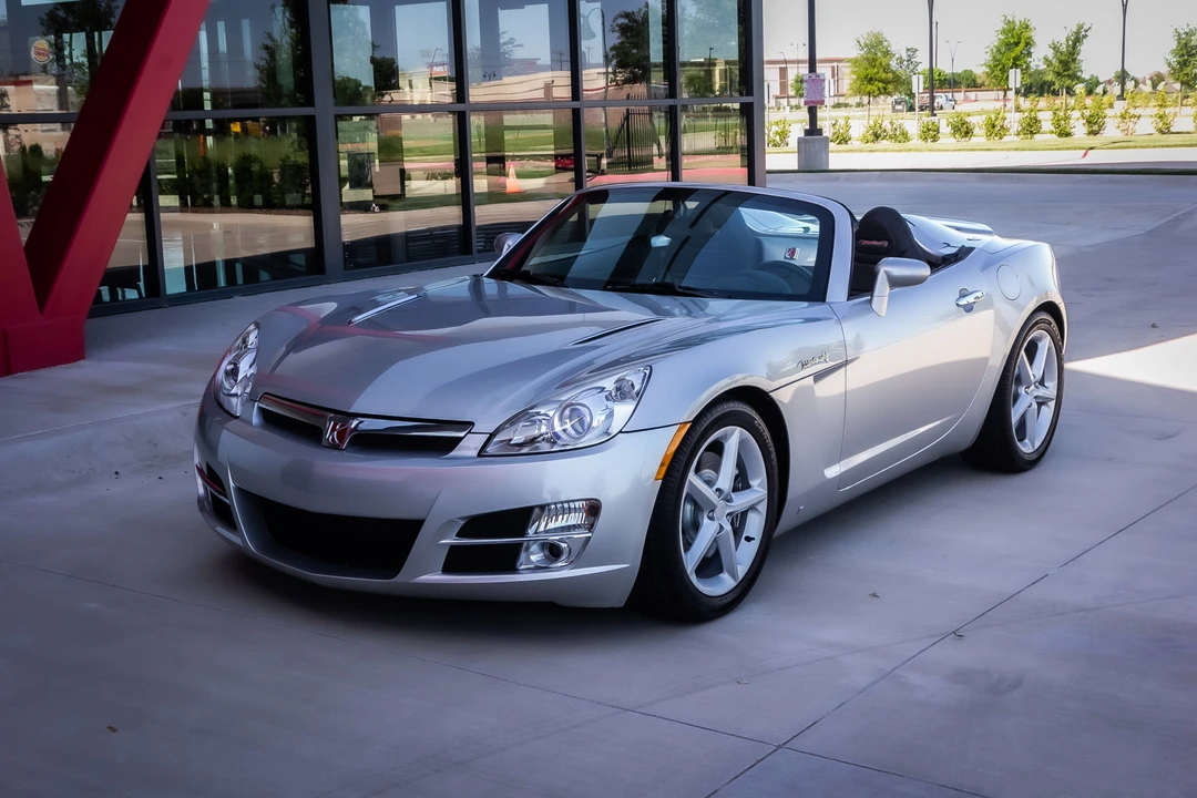 2007 Saturn Sky - Image 9 of 31