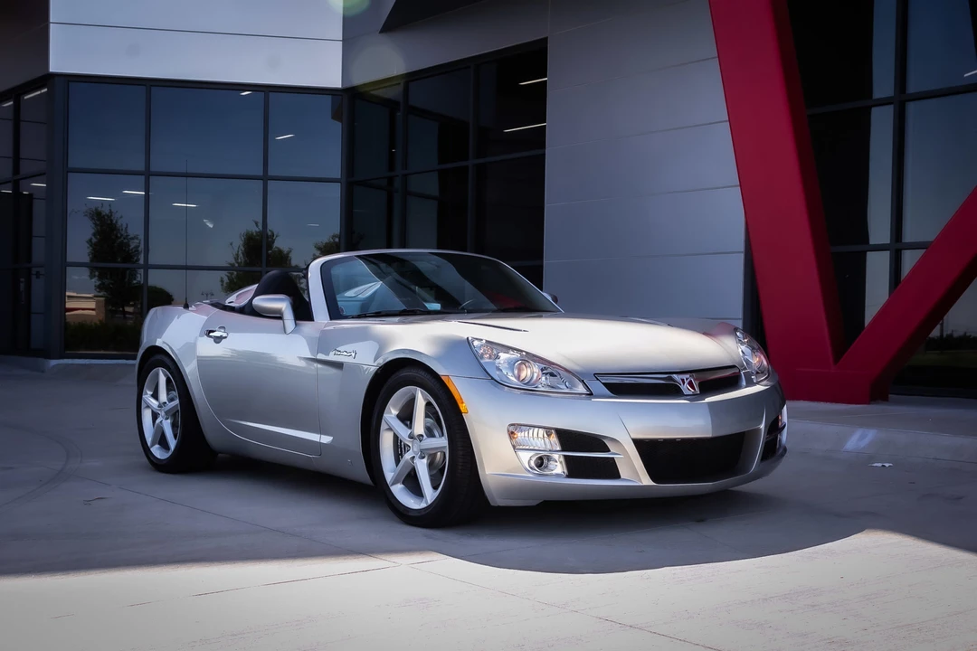 2007 Saturn Sky - Image 7 of 31