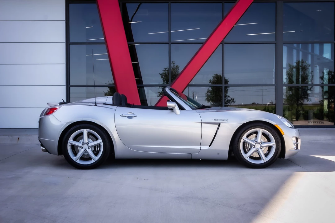 2007 Saturn Sky - Image 4 of 31