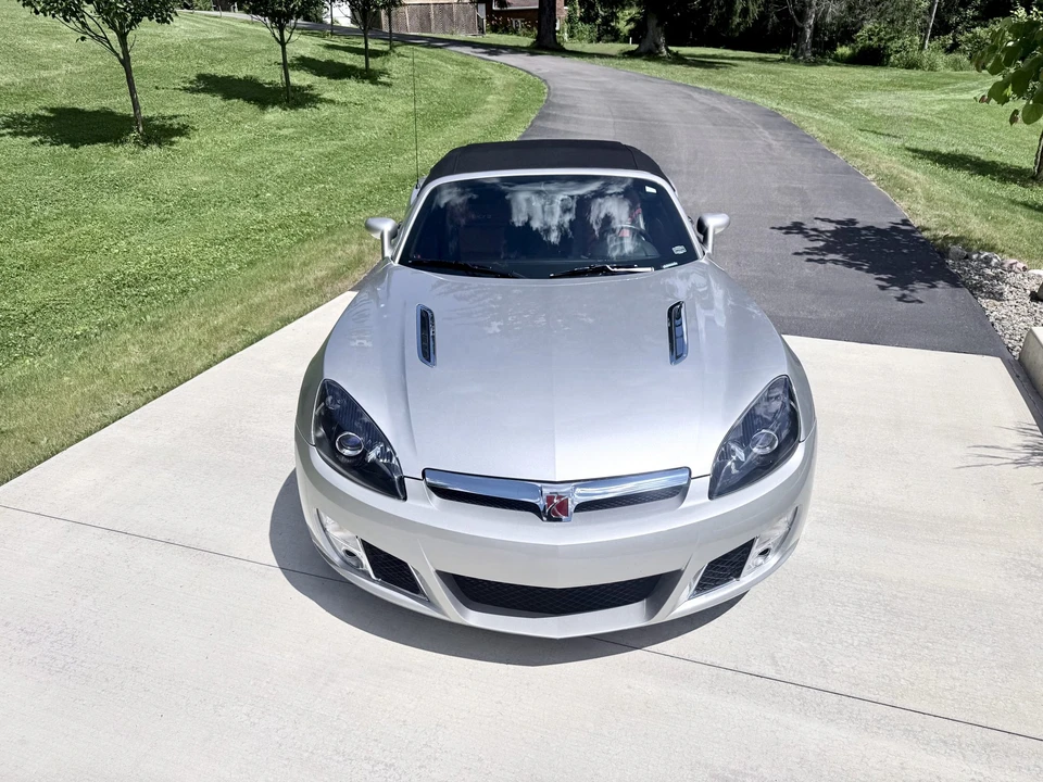 2007 Saturn Sky Red Line - Image 17 of 31