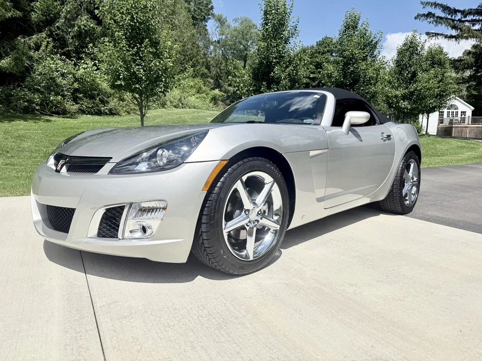 2007 Saturn Sky Red Line - Image 19 of 31