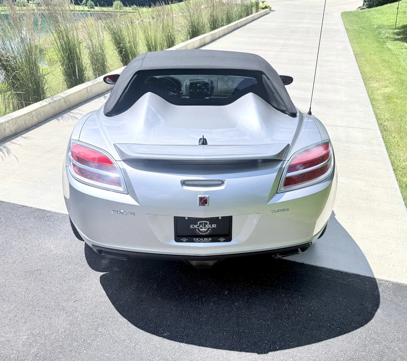 2007 Saturn Sky Red Line - Image 27 of 31