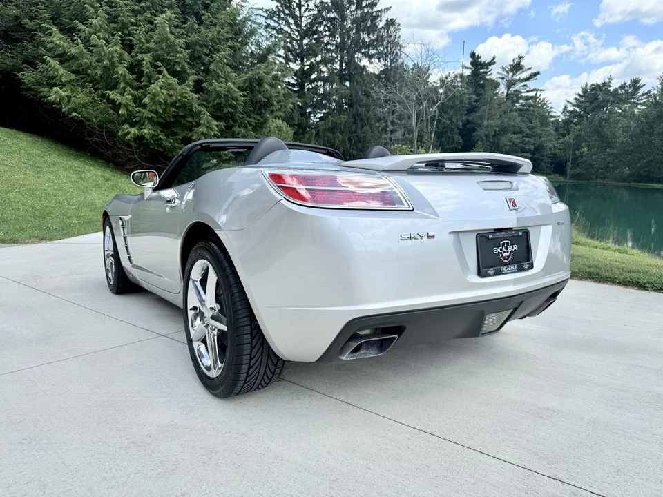2007 Saturn Sky Red Line - Image 8 of 31