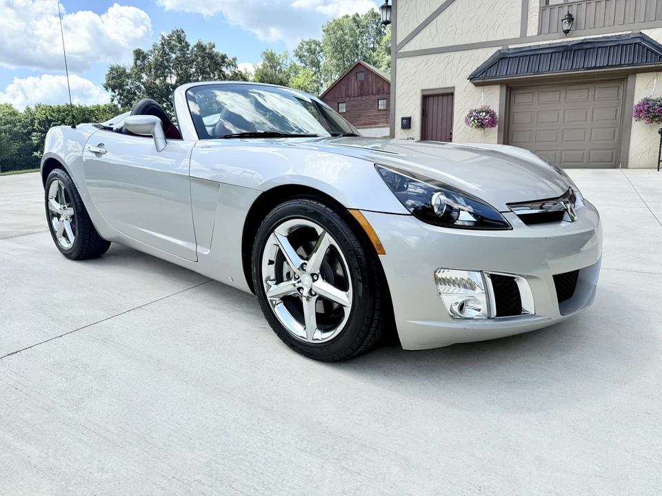 2007 Saturn Sky Red Line - Image 3 of 31