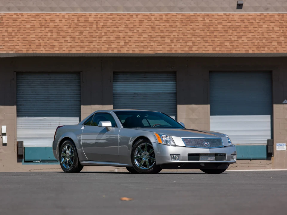 2008 Cadillac XLR - Image 17 of 31