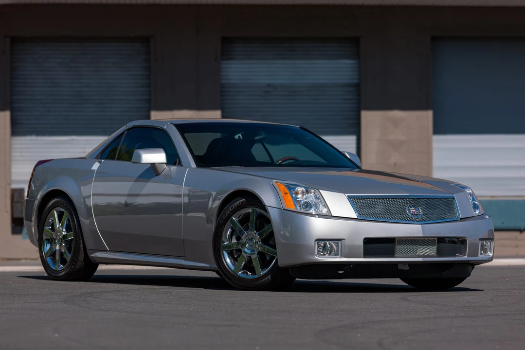 2008 Cadillac XLR - Image 18 of 31