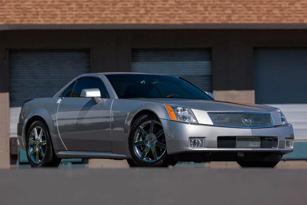 2008 Cadillac XLR - Image 19 of 31