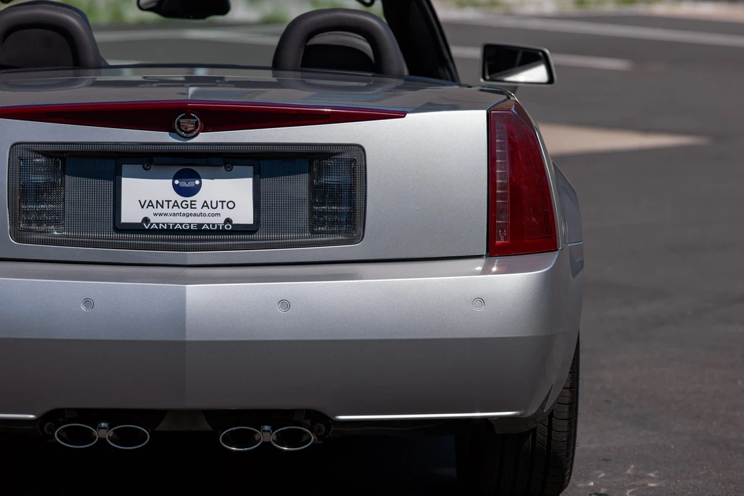 2008 Cadillac XLR - Image 29 of 31