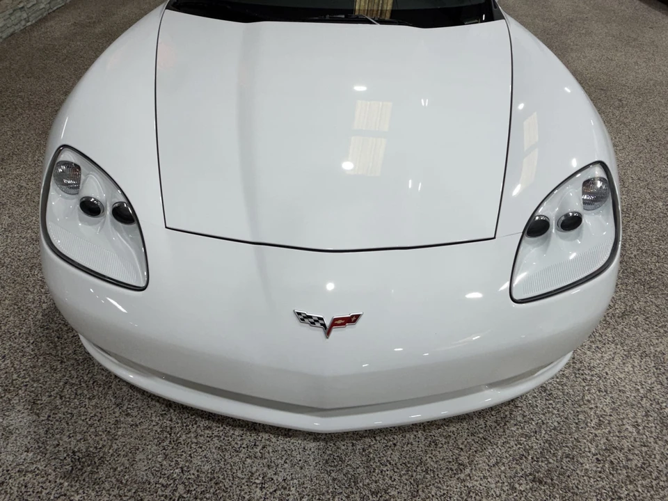 2008 Chevrolet Corvette C6 - Image 25 of 31