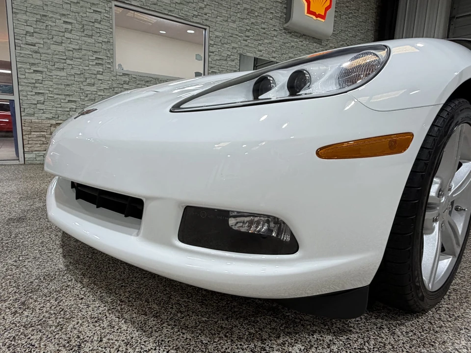 2008 Chevrolet Corvette C6 - Image 27 of 31