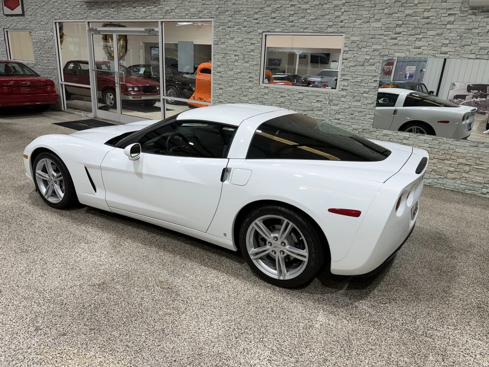 2008 Chevrolet Corvette C6 - Image 9 of 31