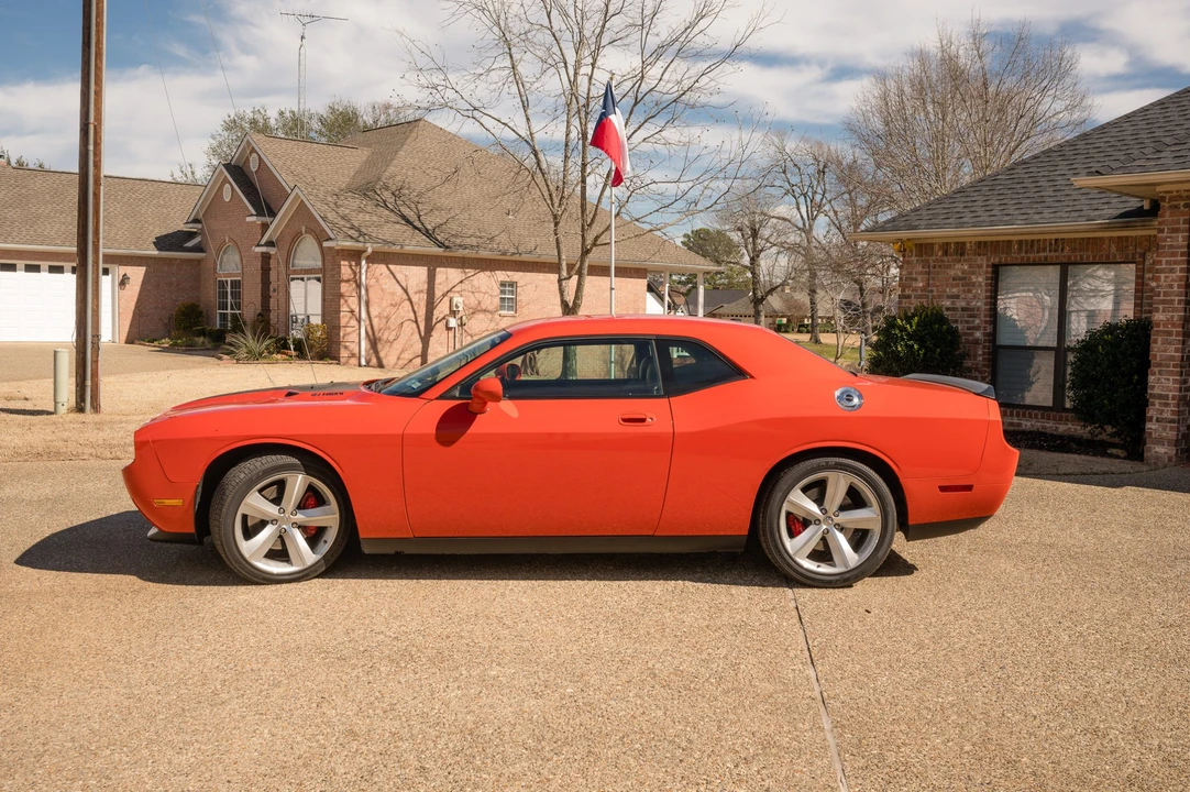 2008 Dodge Challenger SRT8 & 392 3rd Gen - Image 11 of 31