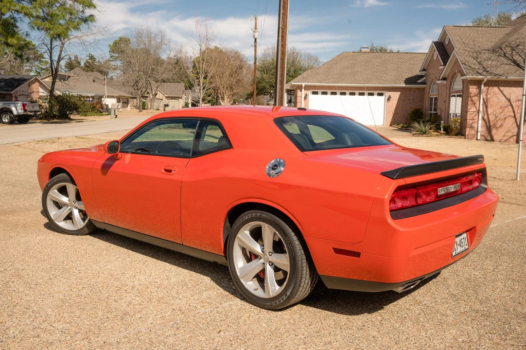 2008 Dodge Challenger SRT8 & 392 3rd Gen - Image 10 of 31