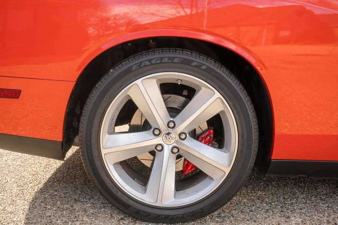 2008 Dodge Challenger SRT8 & 392 3rd Gen - Image 27 of 31