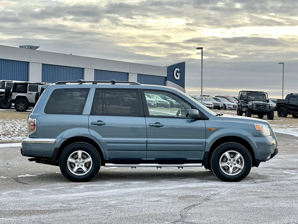 2008 Honda Pilot 1st Gen - Image 14 of 31