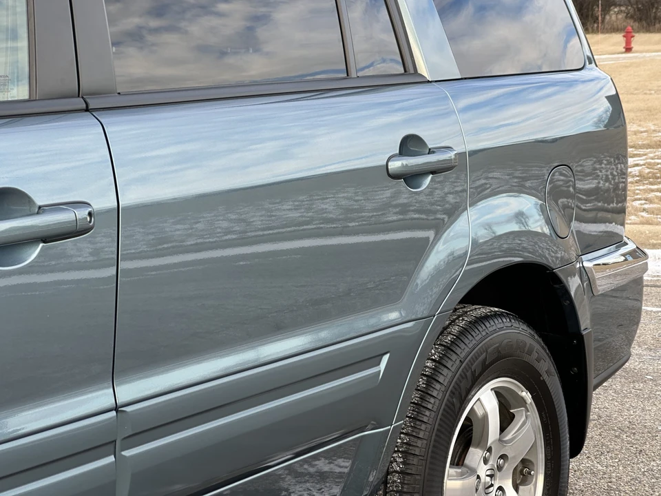2008 Honda Pilot 1st Gen - Image 25 of 31
