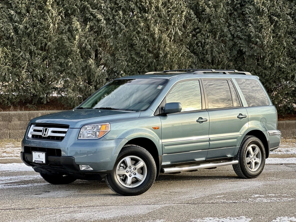 2008 Honda Pilot 1st Gen - Image 4 of 31