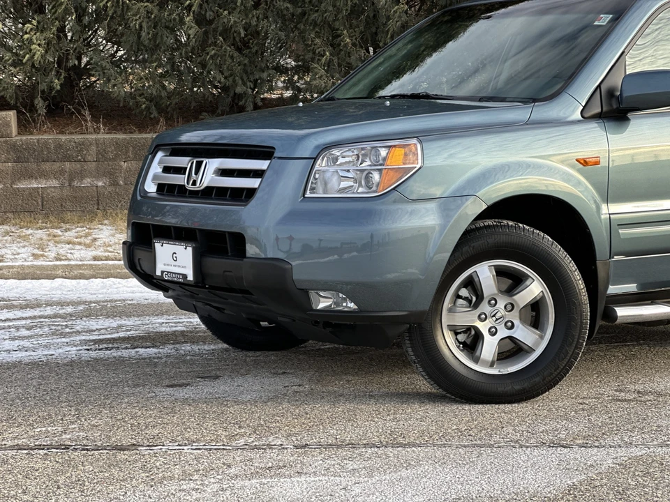 2008 Honda Pilot 1st Gen - Image 17 of 31