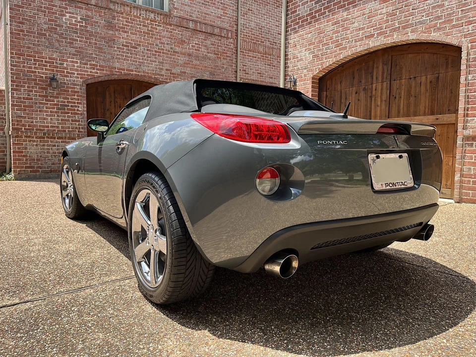 2008 Pontiac Solstice GXP - Image 13 of 31