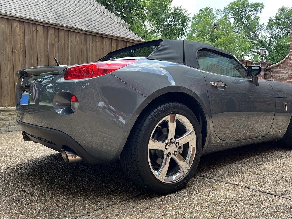 2008 Pontiac Solstice GXP - Image 27 of 31