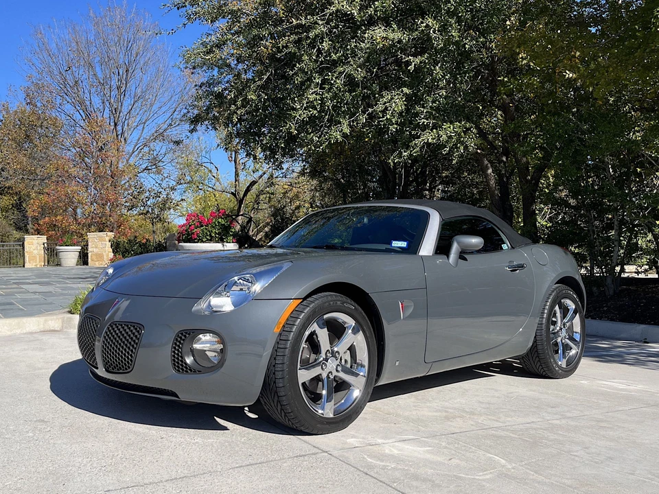 2008 Pontiac Solstice GXP - Image 8 of 31
