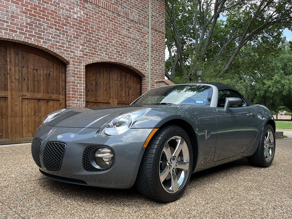 2008 Pontiac Solstice GXP - Image 10 of 31