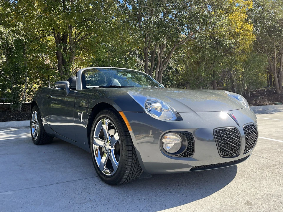 2008 Pontiac Solstice GXP - Image 4 of 31