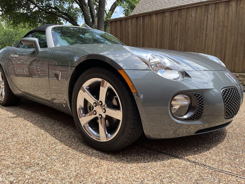 2008 Pontiac Solstice GXP - Image 30 of 31