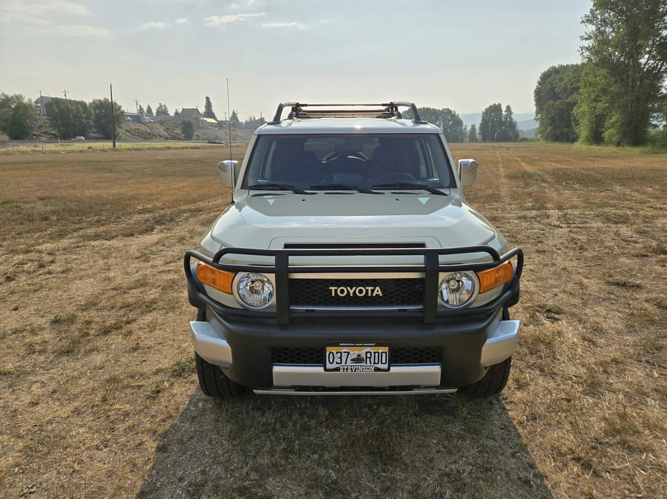 2008 Toyota FJ Cruiser - Image 7 of 31