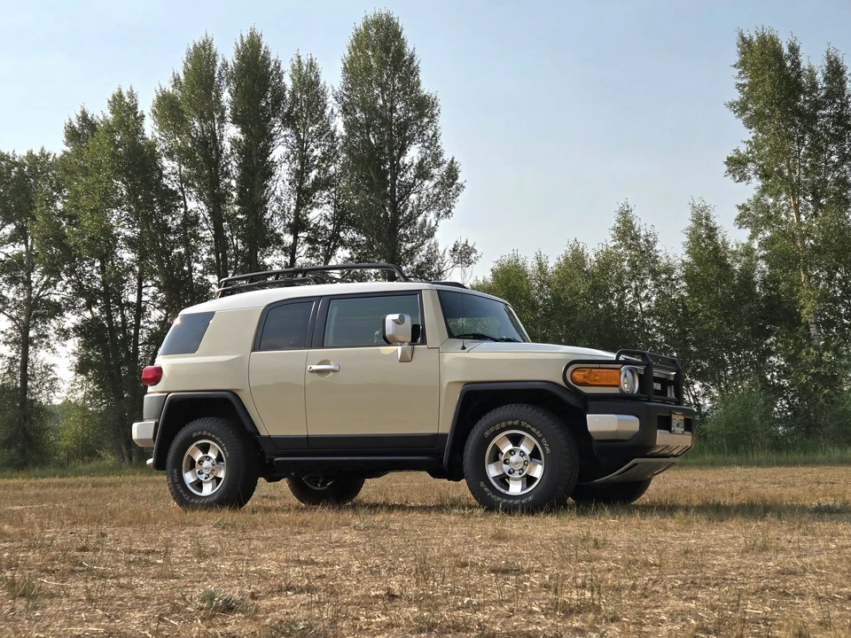 2008 Toyota FJ Cruiser - Image 4 of 31